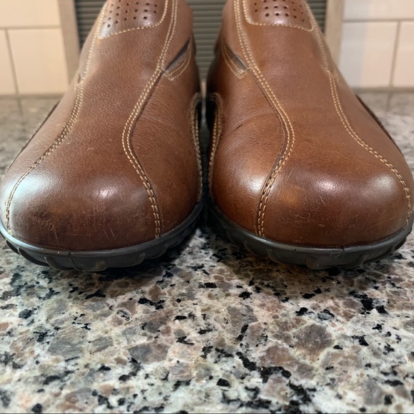 Ecco Womens Brown Leather Slip On Walking Loafers - Picture 8 of 10